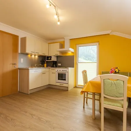 Alpina Neustift Maison d'hôtes 4*